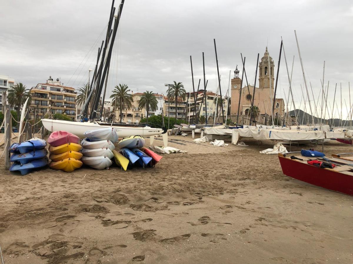 Love Sitges & Beach Экстерьер фото