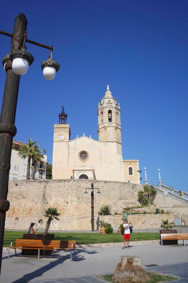 Love Sitges & Beach Экстерьер фото